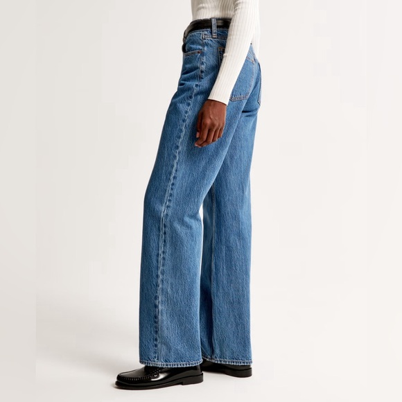 Abercrombie & Fitch High Rise Loose Jean Size 26 Short - Picture 3 of 7